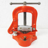 Ridgid Pipe Clamp Bench Vise No 25, Pipe size 1/8" to 4", Yoke Style Pipe Vise