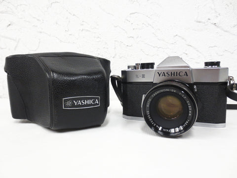 Vintage Yashica 35mm Camera Model TL-E, Auto Yashinon DX 1:1.7 f=50 mm Lens, Original Case, Strap and Cap